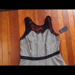 Guess Black and white